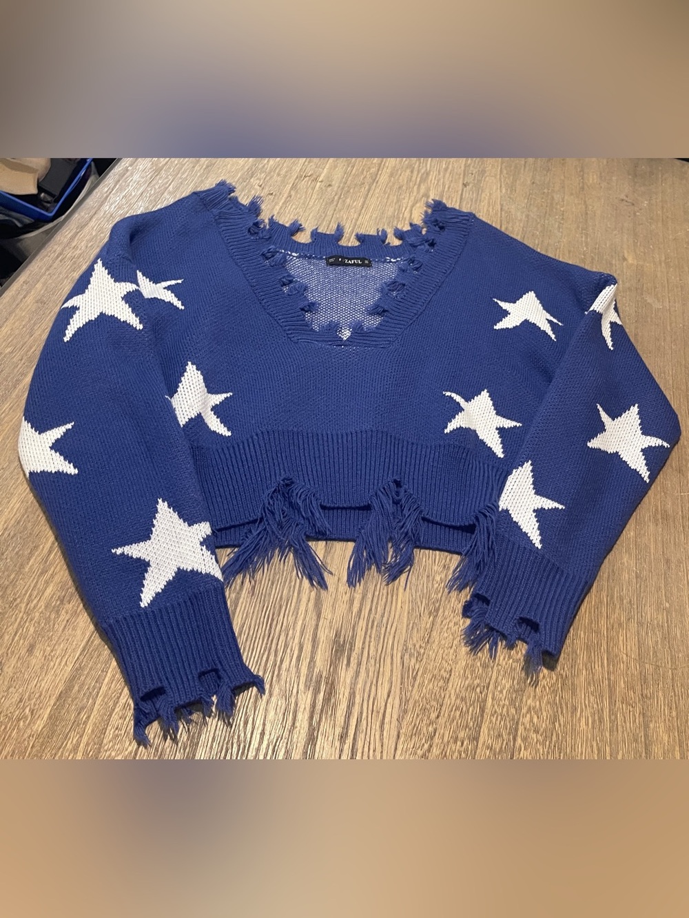 Zaful Blue & White Star Distressed Knit Off the Shoulder Sweater, Size OS